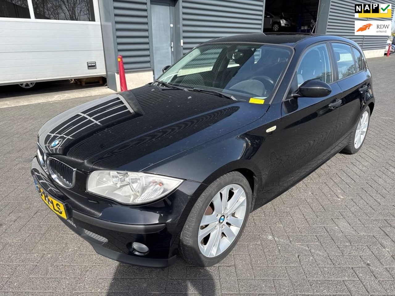 BMW 1-serie - 116i 116i - AutoWereld.nl