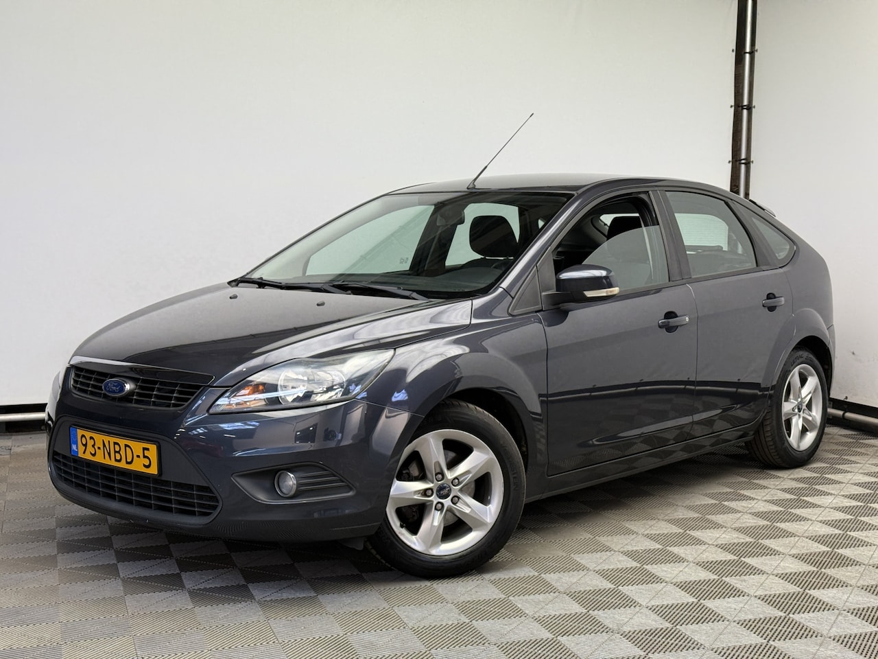 Ford Focus - 1.6 Comfort 5-drs Airco Trekhaak 1e Eigenaar - AutoWereld.nl