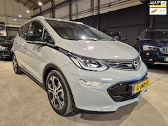 Opel Ampera-e - Business Executive 60 kWh - BOSE - Leder - Stoel en Stuurverw - Camera - Clima - Cruise