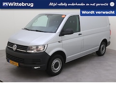 Volkswagen Transporter - 2.0 TDI 102pk L1H1 Comfortline / Navigatie / Airco / Metallic lak / Parkeersensoren A