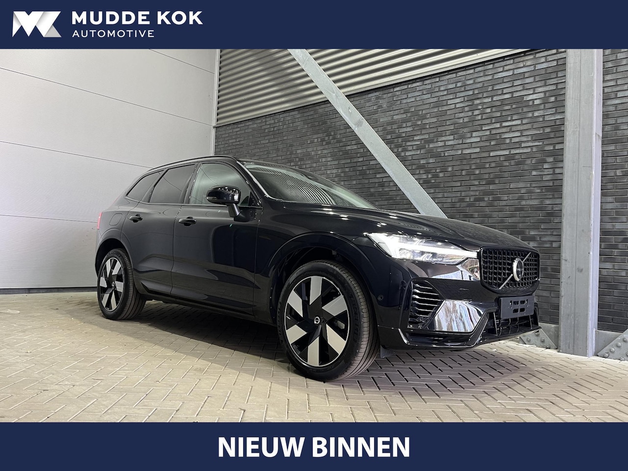 Volvo XC60 - 2.0 T8 Plug-in hybrid AWD Plus Dark | Panoramadak | ACC | BLIS | Harman/Kardon | 360 Camer - AutoWereld.nl