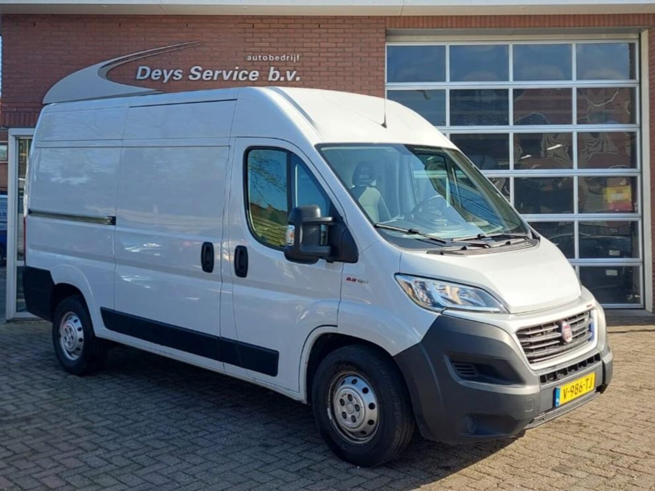 Fiat Ducato - 35H 2.3 MultiJet L2H2 35H 2.3 MultiJet L2H2 - AutoWereld.nl