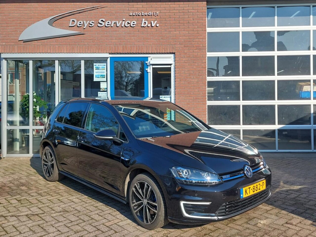 Volkswagen Golf - 1.4 TSI GTE Connected Series 1.4 TSI GTE Connected Series - AutoWereld.nl