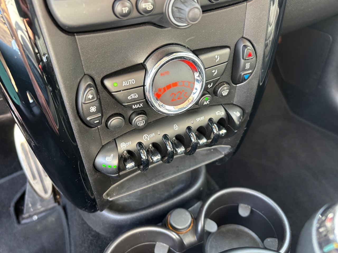 MINI Countryman - 1.6 Cooper S ALL4 Knockout Edition | Leder sportstoelen. 5-zits. Navi. Xenon.