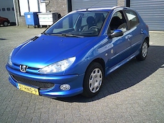 Peugeot 206 - 1.4 Génération