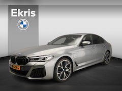 BMW 5-serie - Sedan 545e xDrive | M-Sportpakket | Laserlicht | Leder | HUD | Schuifdak | Comfortzetels |