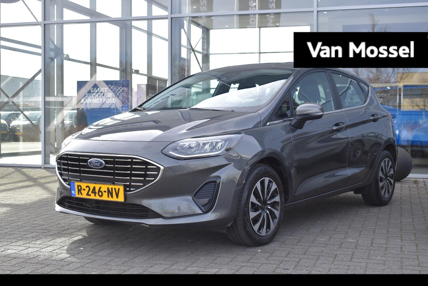 Ford Fiesta - 1.0 EcoBoost Titanium | Climate Control | Cruise Control | Navigatie | Parkeersensoren Ach - AutoWereld.nl