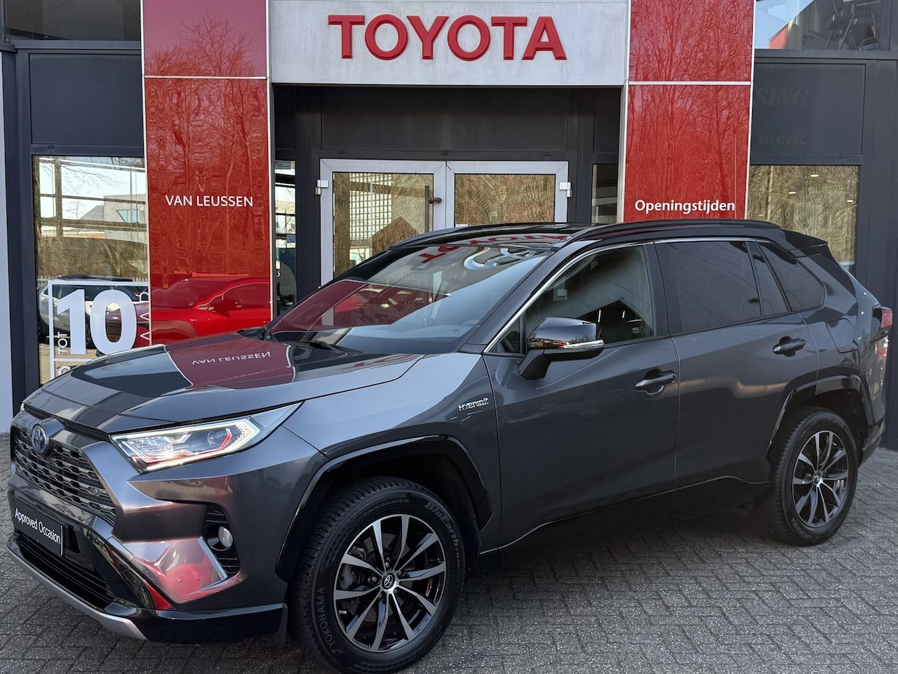 Toyota RAV4 - 2.5 Hybrid AWD Bi-Tone NAVI ADAPTIVE CRUISE CLIMA LM-VELGEN STOELVERWARMING - AutoWereld.nl