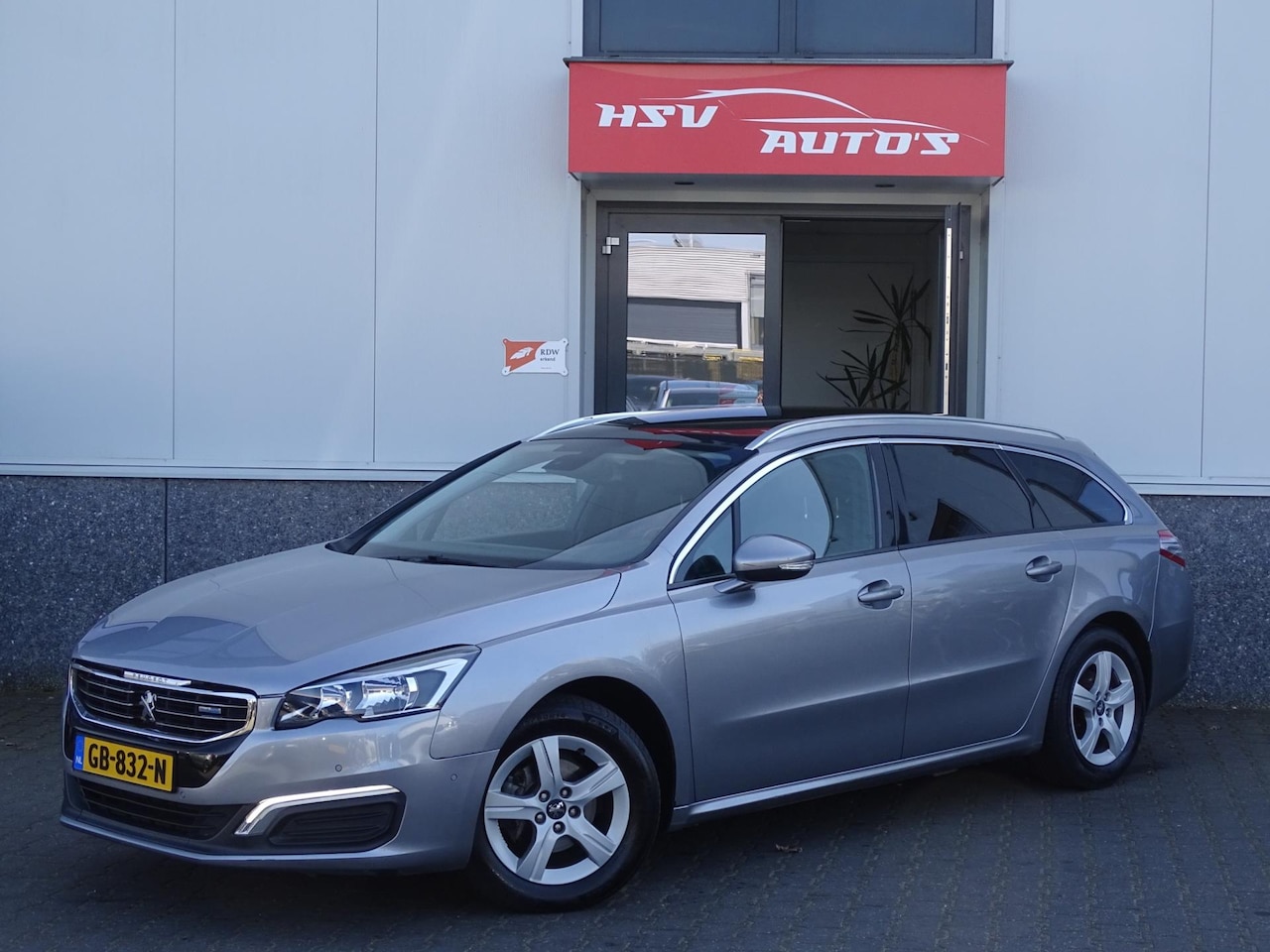 Peugeot 508 SW - 1.6 BlueHDi Blue Lease Executive 1.6 BlueHDi Blue Lease Executive - AutoWereld.nl