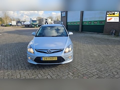 Hyundai i30 - 1.6i i-Motion KLIMA/6-BAK/APK:02-2026