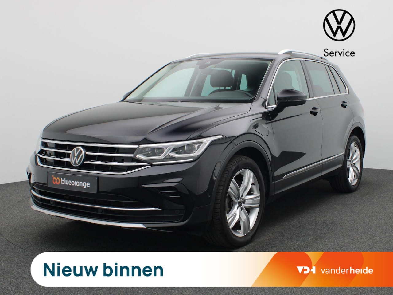 Volkswagen Tiguan - 1.4 TSI Elegance e-hybrid 245PK DSG matrix led, trekhaak, adaptive cruise, side assist, ac - AutoWereld.nl