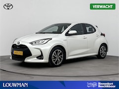 Toyota Yaris - 1.5 Hybrid First Edition | Trekhaak | LM velgen | Cruise Control Adaptief | Climate Contro