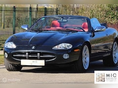 Jaguar XK8 - 4.0 V8 Convertible