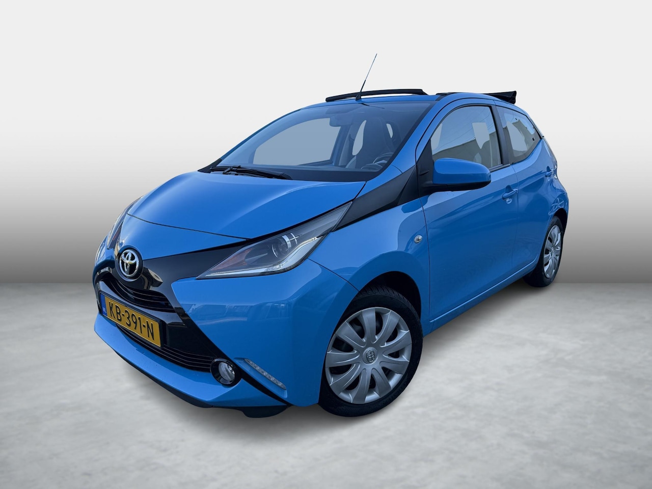 Toyota Aygo - 1.0 VVT-i x-wave cabrio - AutoWereld.nl