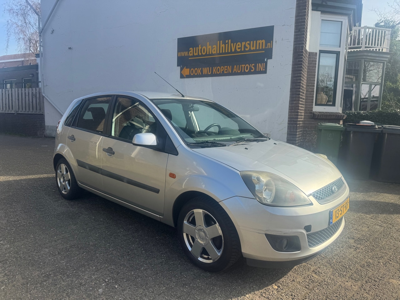 Ford Fiesta - 1.4-16V Futura NW APK - AutoWereld.nl