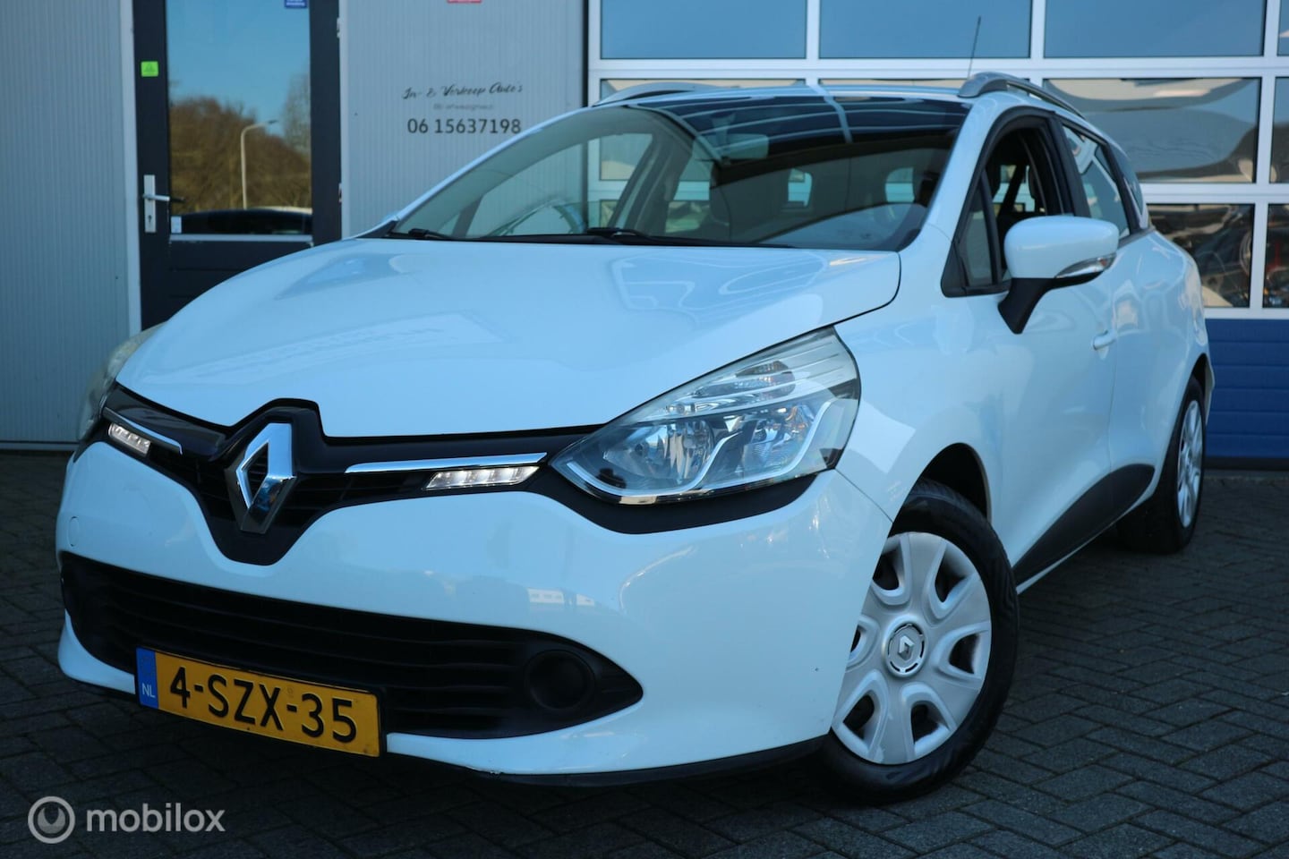 Renault Clio Estate - 1.5 dCi ECO Expression AIRCO/NAVIGATIE - AutoWereld.nl