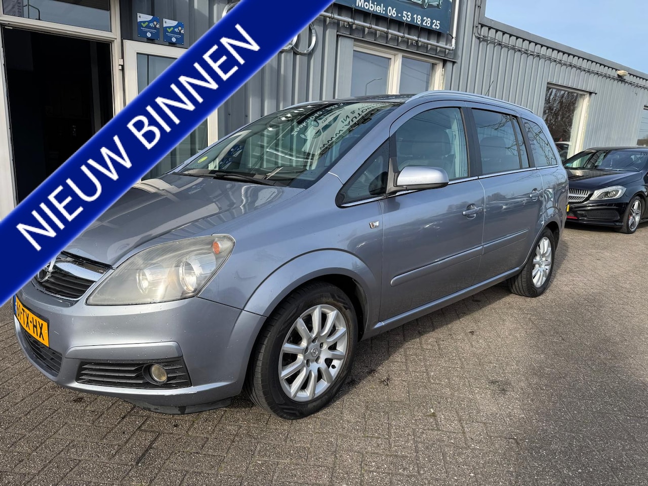 Opel Zafira - 2.2 Executive 7 persoons - AutoWereld.nl