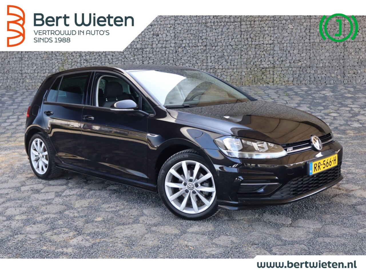 Volkswagen Golf - 1.0 TSI | Geen import | R Line | Digitaal Dashboard - AutoWereld.nl