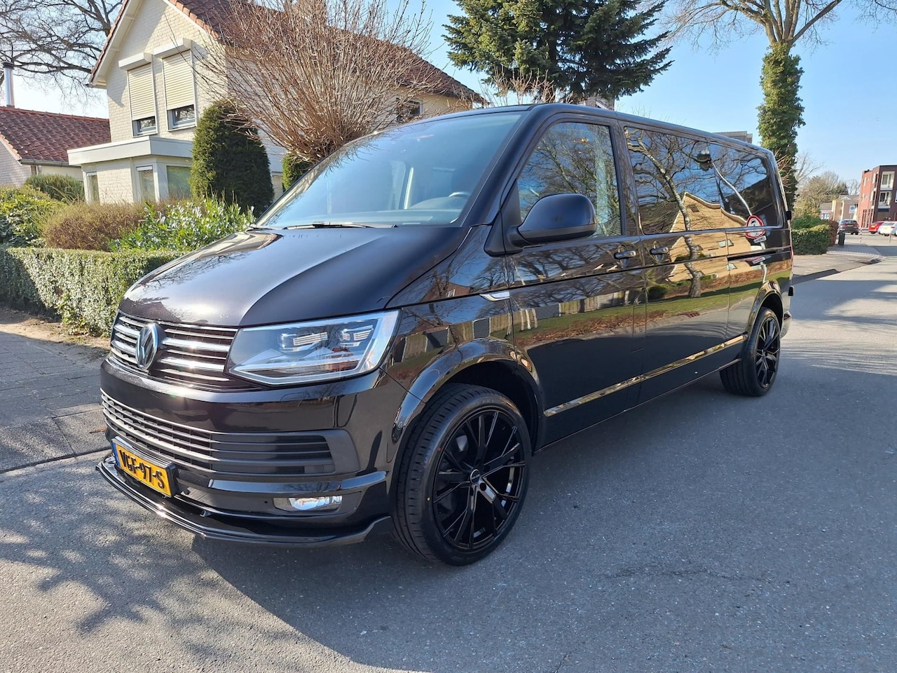 Volkswagen Transporter Caravelle - 2.0 TDI LANG DC|150 PK|DSG|LED|LEDEREN BEKLEDING|2x SCHUIFDEUR - AutoWereld.nl