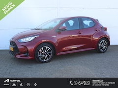 Toyota Yaris - 1.5 Hybrid Dynamic / Trekhaak / Lage Kilometerstand / Apple Carplay/Android Auto / Cruise