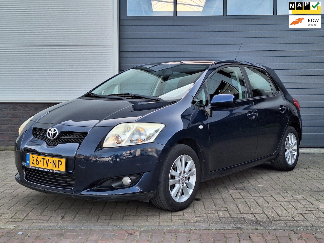 Toyota Auris - | 1.6-16V Luna Business | Keyless go & Start | Climate control | Cruise control | Navigati - AutoWereld.nl