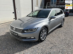 Volkswagen Passat Variant - 1.6 TDI Highline Leer Led Xenon BTW