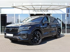 Volkswagen Touareg - 3.0 TSi eHybrid 4MOTION R | Memory | Pano | Trekhaak