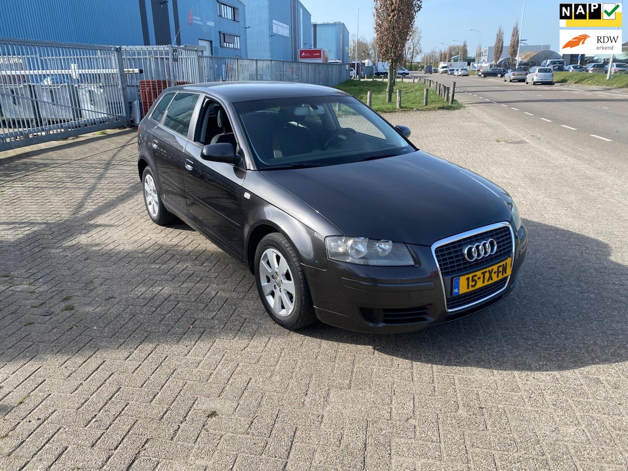 Audi A3 Sportback - 1.9 TDI Ambiente 1.9 TDI Ambiente - AutoWereld.nl