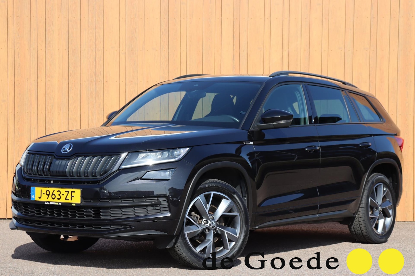 Skoda Kodiaq - 1.5 TSI Sportline Business org. NL el.trekhaak stoelverw. adapt.cruise - AutoWereld.nl