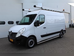 Renault Master - T35 2.3 dCi 130PK Euro6 L2H2 ✓ airco ✓ imperiaal ✓ trekhaak 2, 5T ✓navigatie