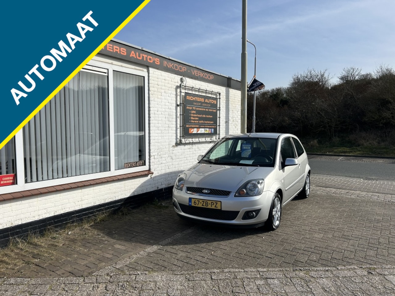 Ford Fiesta - 1.6-16V Futura apk 12-25 ‼️ - AutoWereld.nl