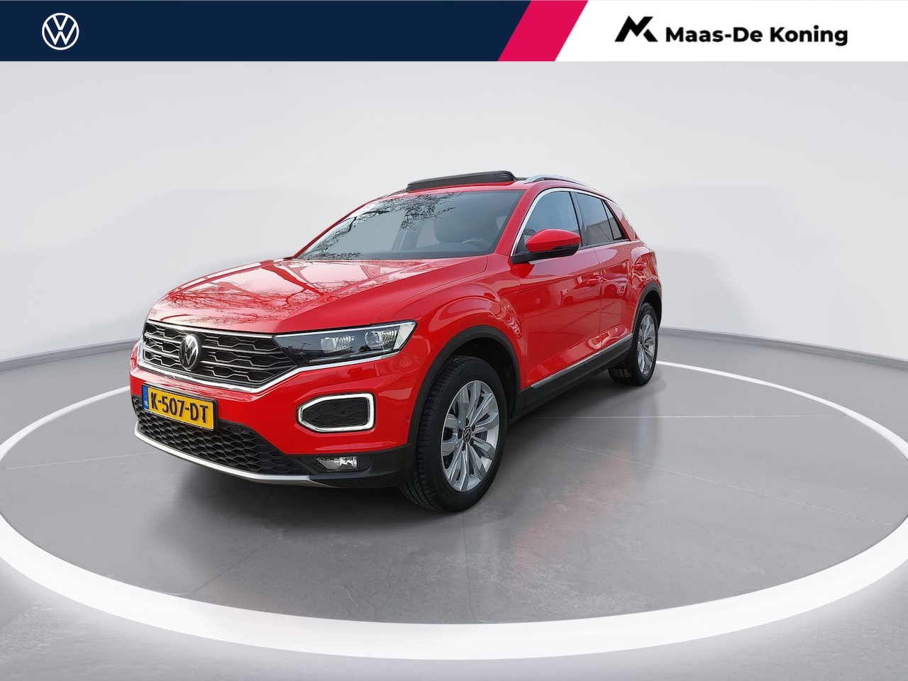 Volkswagen T-Roc - 1.5 TSI Sport DSG 150PK l Panoramadak l Sport Plus Pakket l Active Info Display l Electris - AutoWereld.nl