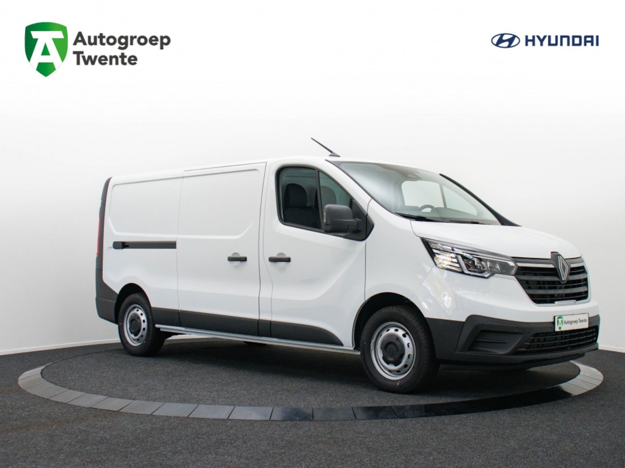 Renault Trafic - 2.0 Blue dCi T29 L2H1 | Navigatie | Cruise | Camera - AutoWereld.nl