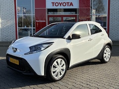 Toyota Aygo X - MT AIRCO AD-CRUISE CENTRALE-DEURVERGR 5-DEURS NL-AUTO