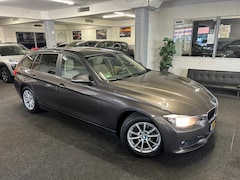 BMW 3-serie Touring - 318d F30*Automaat*LEDER*2013