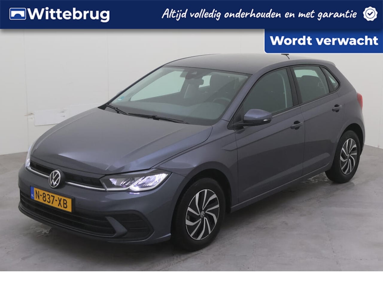 Volkswagen Polo - 1.0 TSI Life Metallic/ Digitale Cockpit/ Led/ Airco/ APP/ Parkeersensoren/ 15 lmv/ - AutoWereld.nl