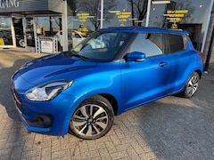 Suzuki Swift - 1.0 Stijl Smart Hybrid 112 PK