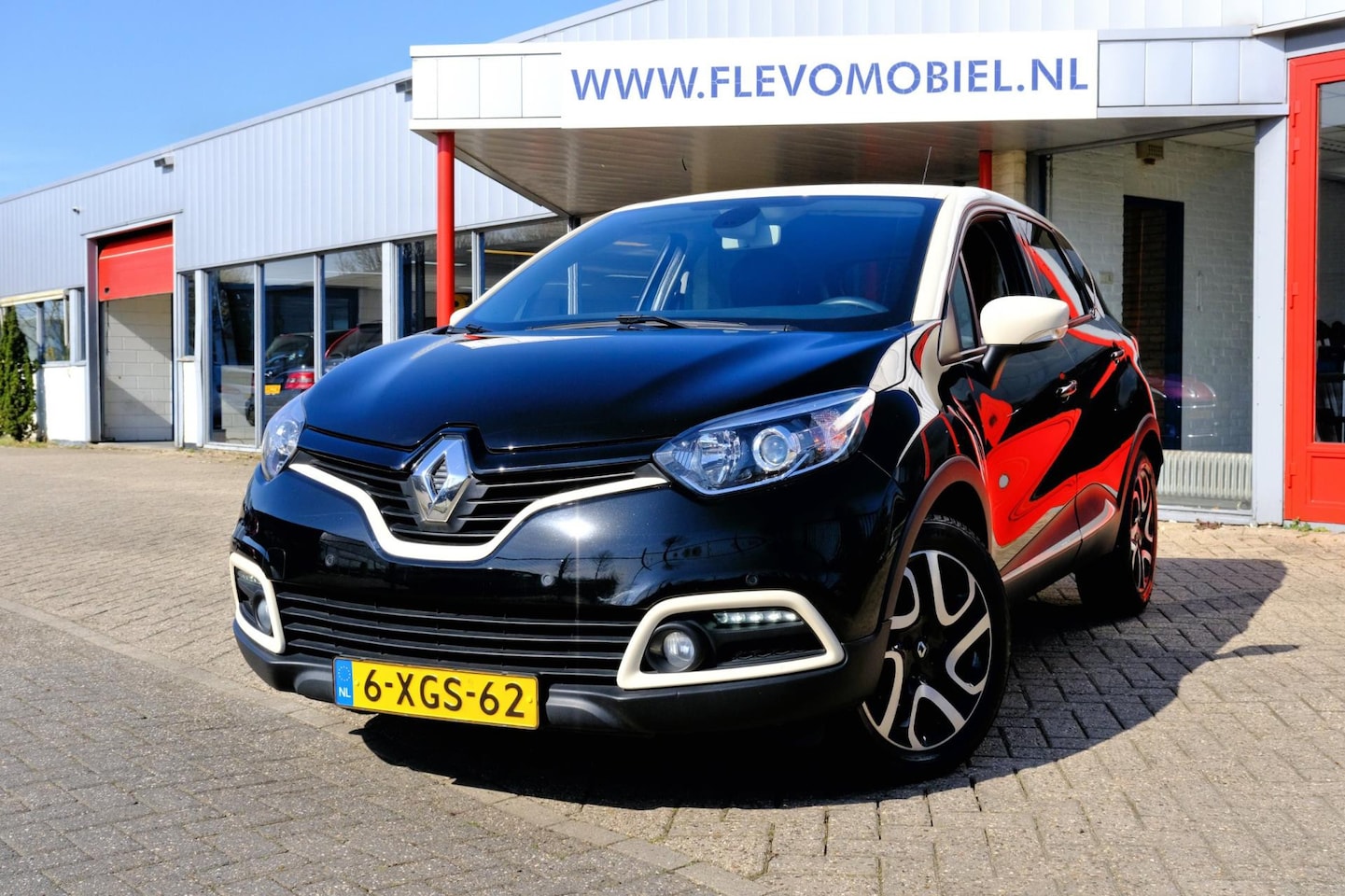 Renault Captur - 1.2 TCe 120pk Dynamique Aut. Navi|Clima|Cam|LMV - AutoWereld.nl