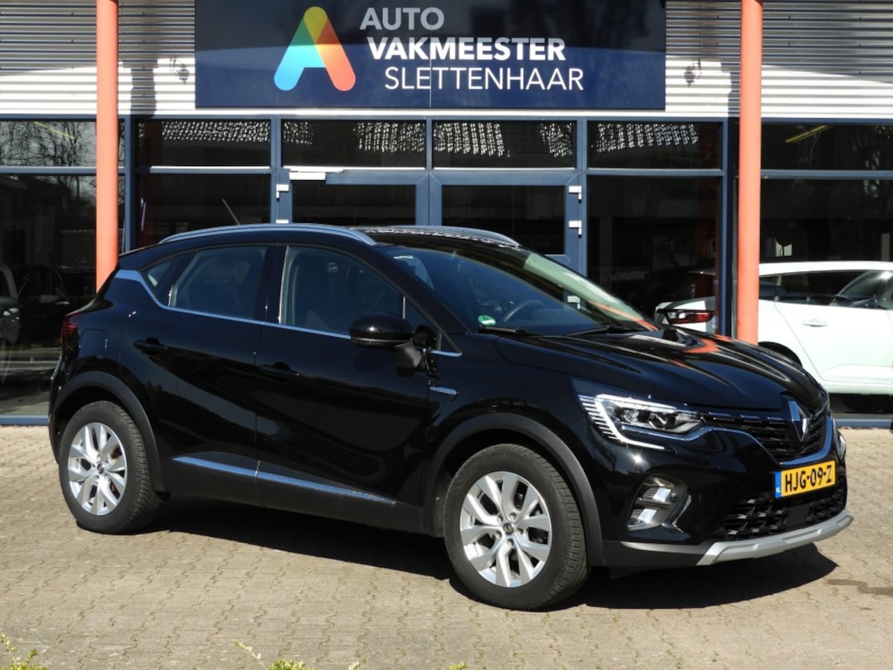 Renault Captur - 1.3 TCE 140PK AUTOMAAT INTENS CAMERA/CARPLAY - AutoWereld.nl