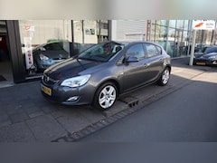 Opel Astra - 1.4 Edition