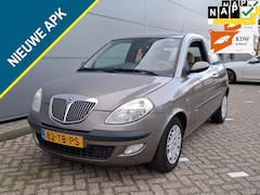 Lancia Y(psilon) - Ypsilon 1.4-16V Argento Airco APK 12-05-2026