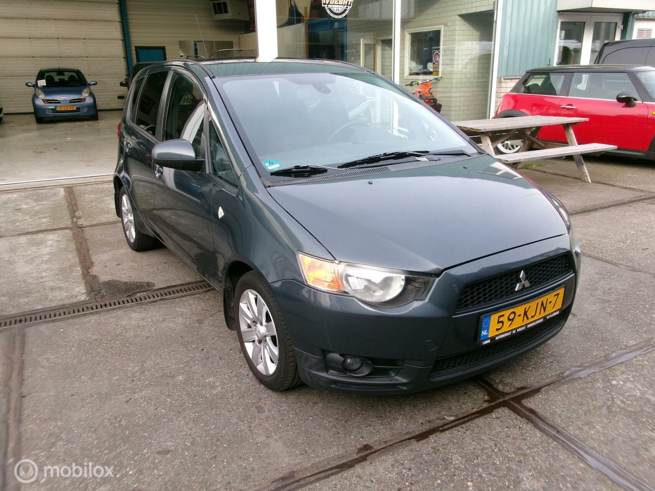 Mitsubishi Colt - 1.3 Inform Airco . - AutoWereld.nl