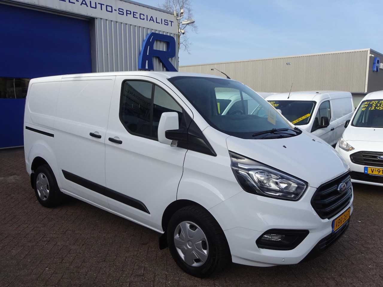 Ford Transit Custom - 280 2.0 TDCI L1H1 Trend AIRCO 3 ZITS CRUISE CONTROL - AutoWereld.nl