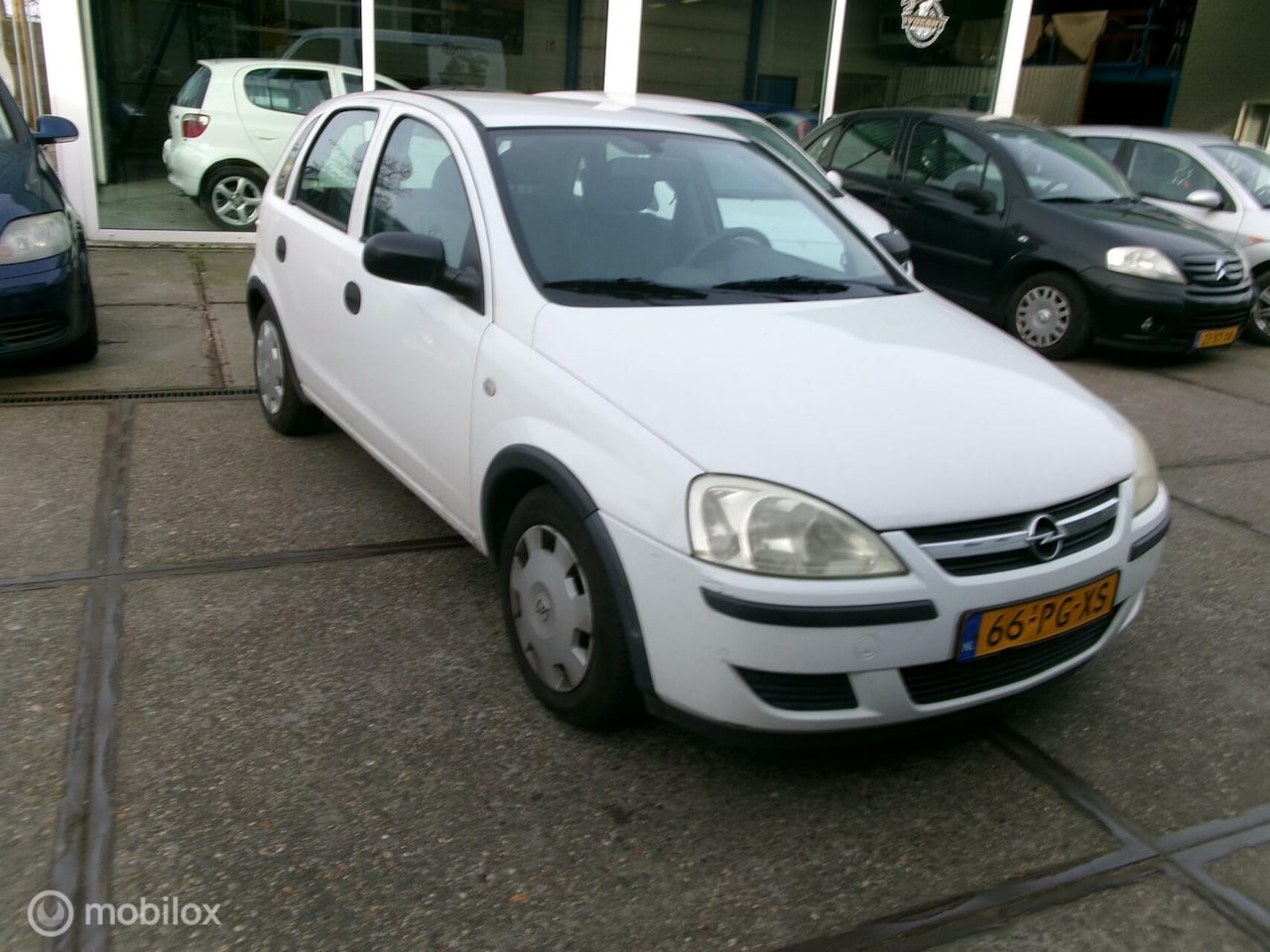 Opel Corsa - 1.0-12V Essentia 1.0-12V Essentia - AutoWereld.nl