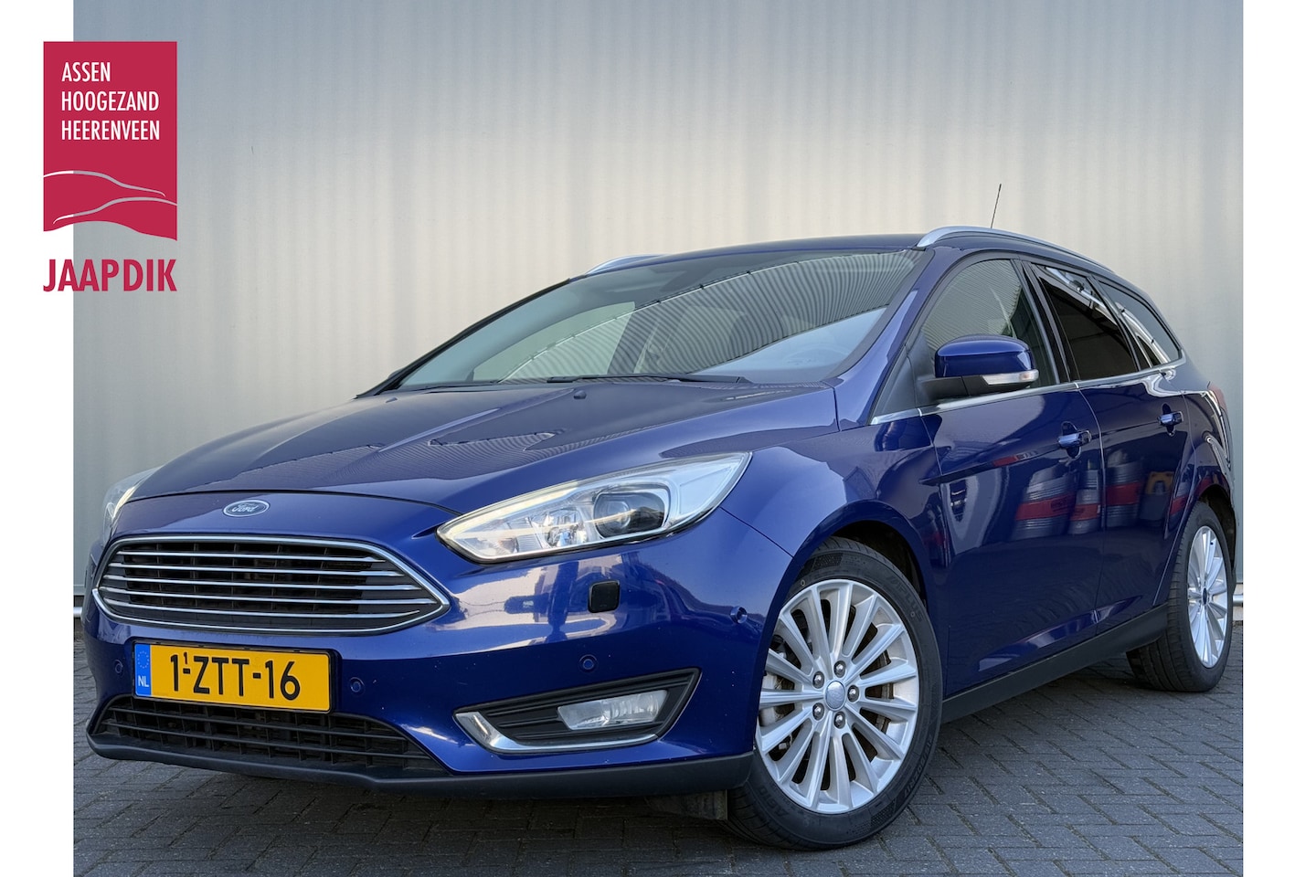 Ford Focus Wagon - BWJ 2015 | 1.0 126PK Titanium Edition CAMERA / TREKHAAK / CLIMA / NAVI / PDC - AutoWereld.nl