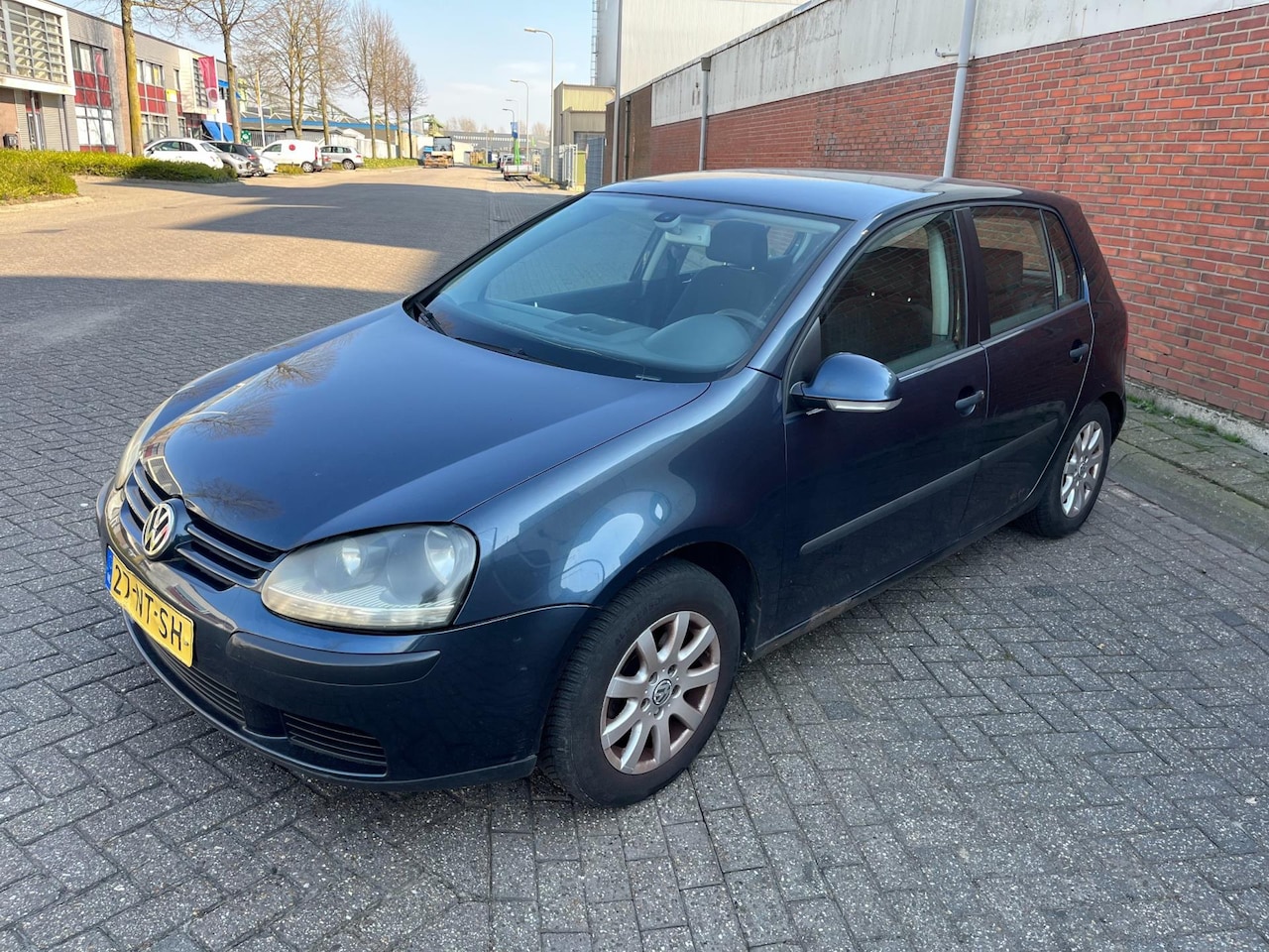 Volkswagen Golf - 1.6 FSI Comfortline EXPORT GEEN APK - AutoWereld.nl