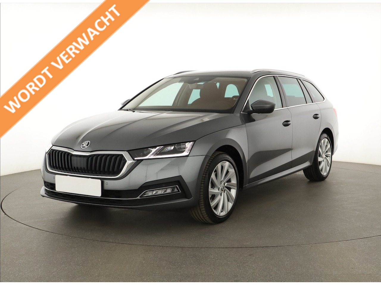 Skoda Octavia Combi - 1.5 e-TSI Business Edition | VERWACHT | Adapt. Cruise | Matrix LED | 18" | Stoelverw. | Ca - AutoWereld.nl