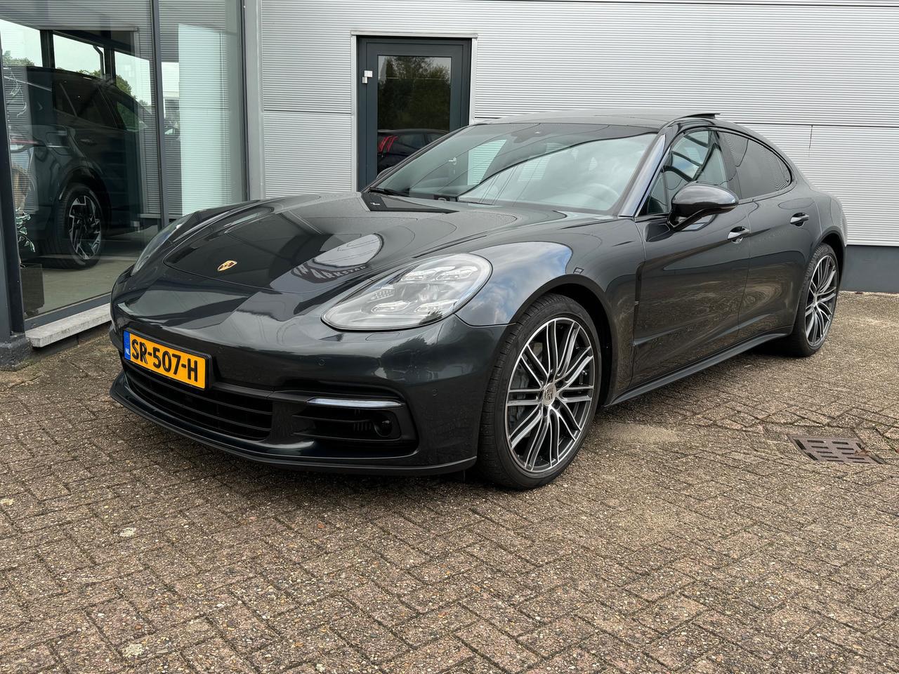 Porsche Panamera - 4S | SPORT CHRONO | PANO | 21 INCH | VOLL - AutoWereld.nl