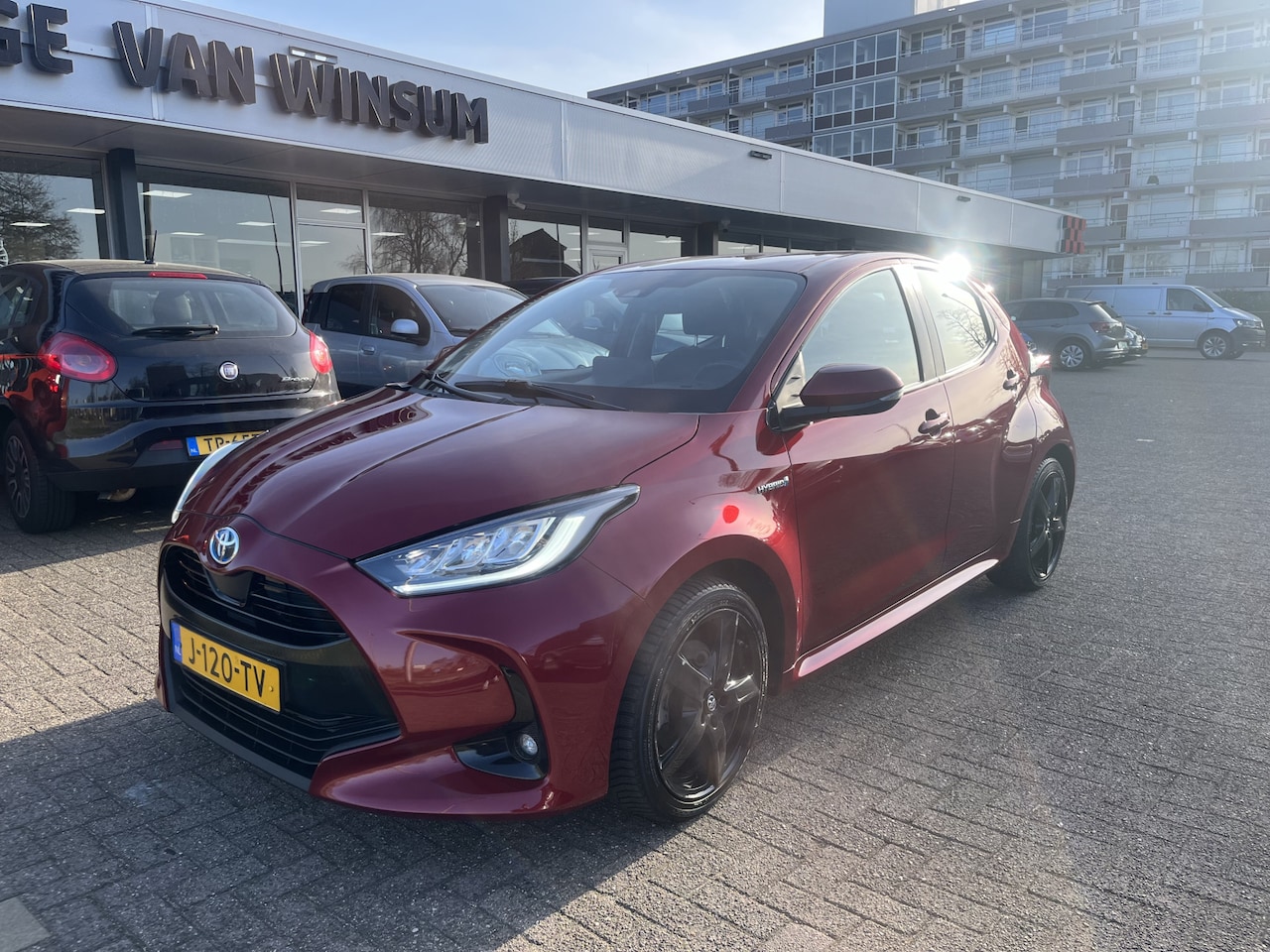 Toyota Yaris - 1.5 Hybrid First Edition Lmv Bluetooth Acamera Cruise Lijndetectie Nap - AutoWereld.nl