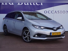 Toyota Auris Touring Sports - 1.8 Hybrid Dynamic Ultimate+Led+Volleder+navigatie+camera+stoel-verw+17"lmv = SUPER